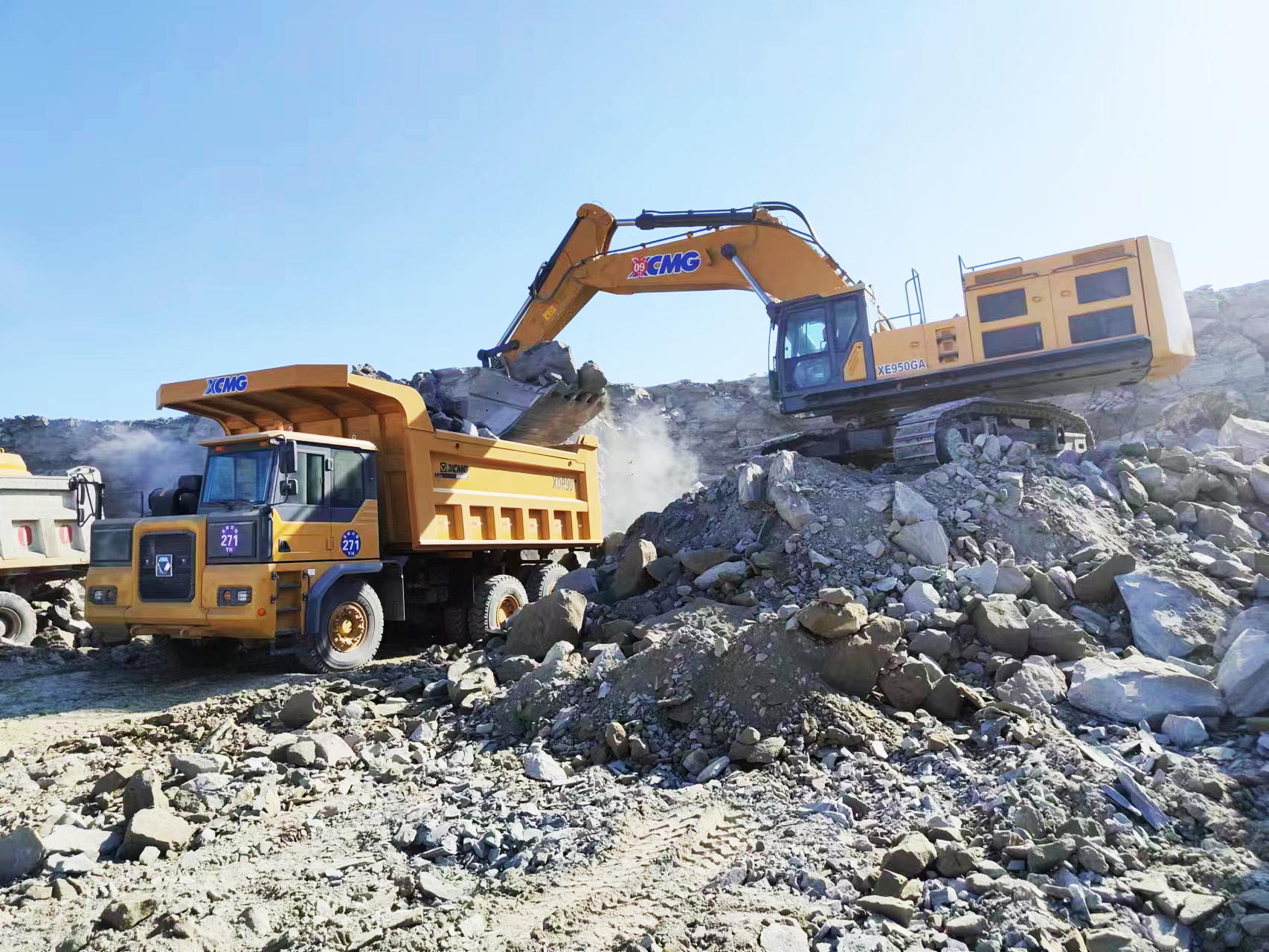 “黃金搭檔”—XE950GA與XDR90完美組合，高效賦能礦山開采