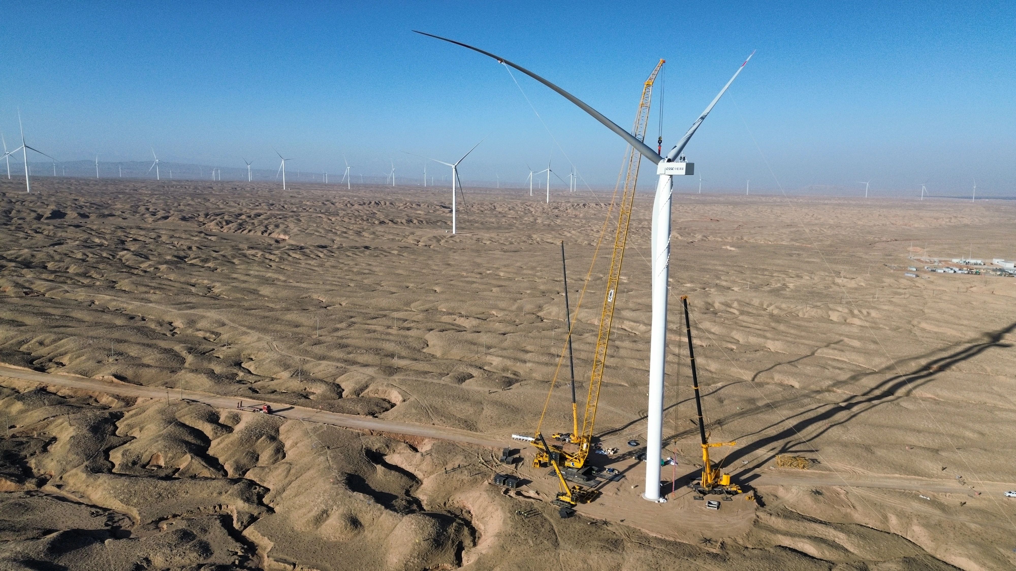 零誤差！XLC18000M助力10萬千瓦風力發(fā)電項目首臺風機成功吊裝