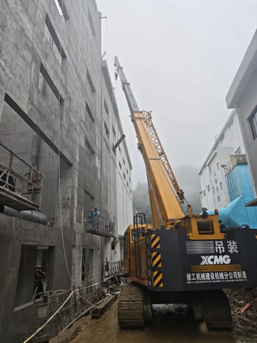 5米窄縫顯神威！請看XGTC30L5助力破解“灰塵圍城”！