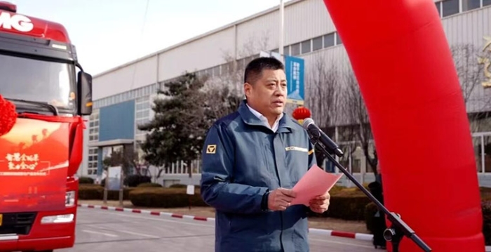 開年即沖刺！徐工高端油面產(chǎn)品火力全開！