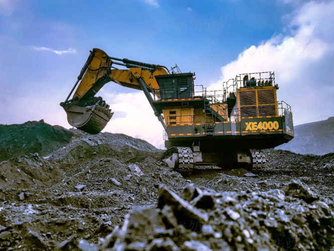 連續(xù)5萬(wàn)小時(shí)出勤！徐工XE4000液壓鏟受礦區(qū)高度贊揚(yáng)！