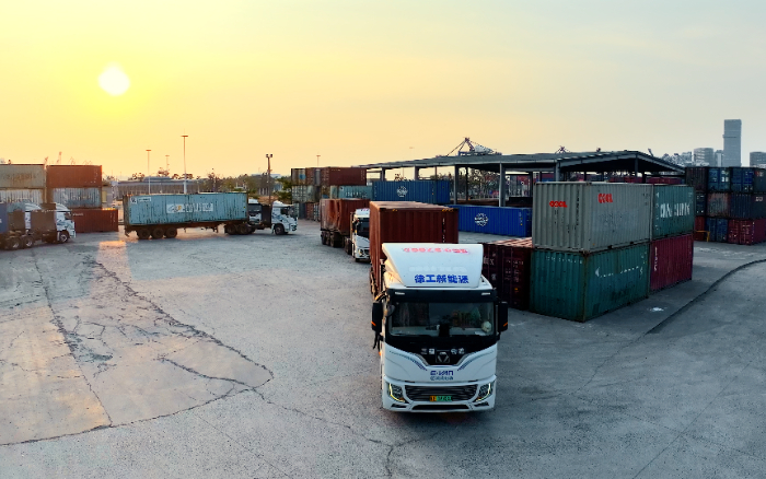 直擊三大痛點(diǎn)！徐工新能源重卡攜手客戶打造盈利生態(tài)