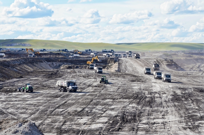 突破千萬(wàn)方！無(wú)人電動(dòng)礦卡定義礦山新時(shí)代！